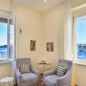 noble-elegance-studio-apartments.hotelinzadar.com/